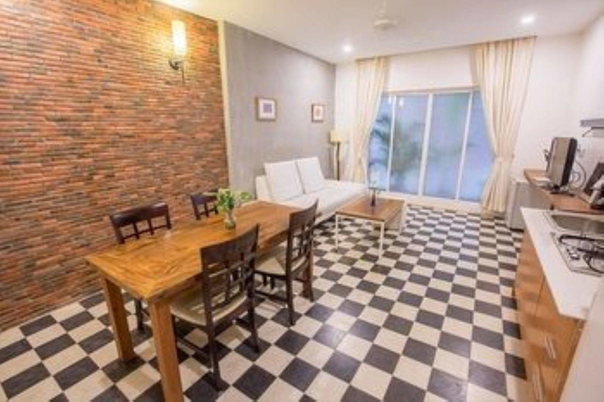 Casa Villa Independence Phnompen Kültér fotó